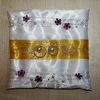 Cushion for the wedding rings (625)