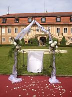 Wedding arch (290)