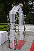 Wedding arch (775)