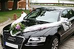 Decoration for the wedding car