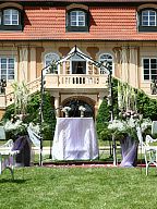 Floral decoration for the Ceremonial (914)