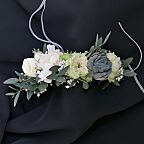 Wreaths in hair (196)