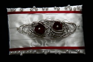 Cushion for the wedding rings